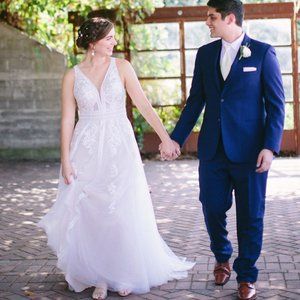 Essense of Australia Boho Ivory Lace Wedding Dress